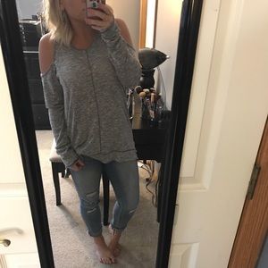Grey long sleeve cold shoulder top
